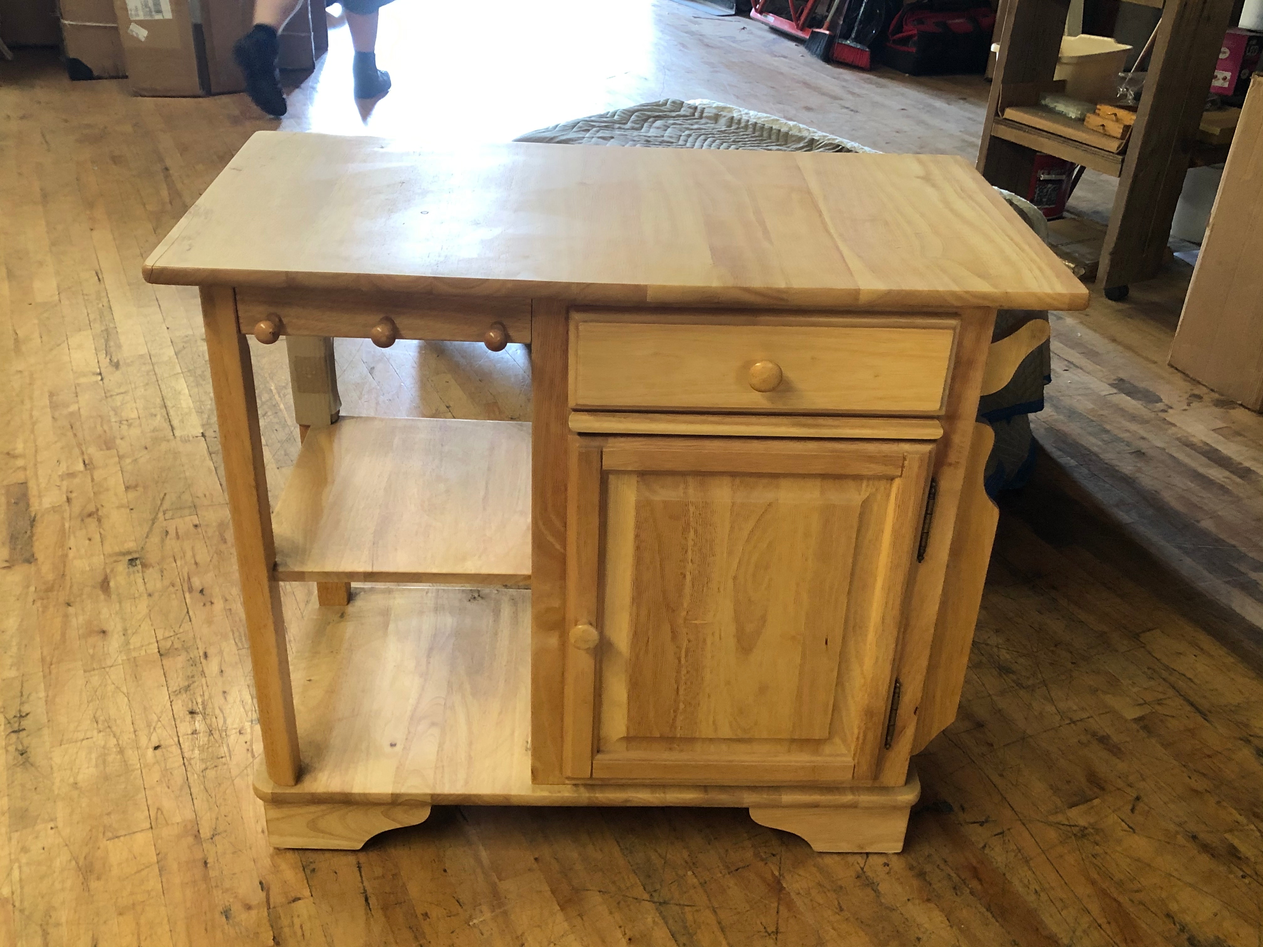 Ashley kitchen discount island with stools